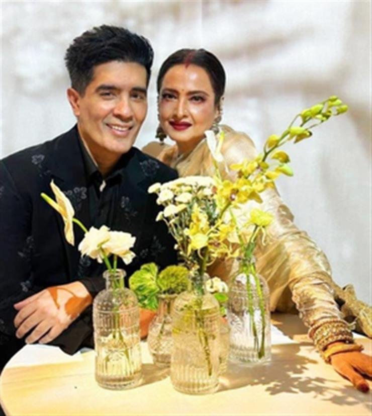 Rekha is the ‘original style maker', says designer Manish Malhotra