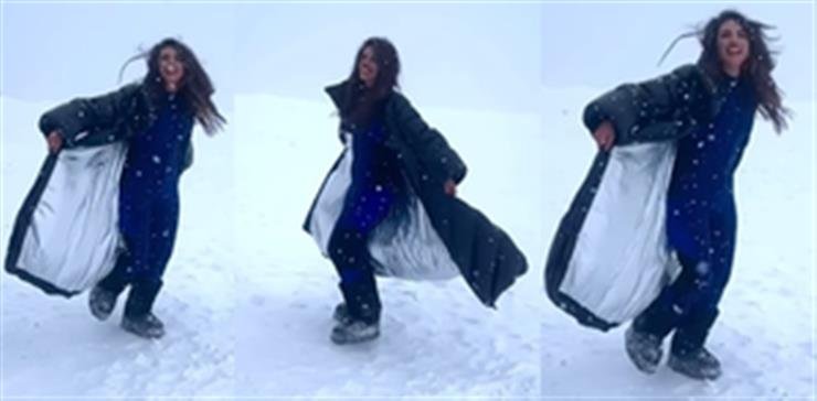 Priyanka Chopra channels her inner “‘Chandni' amidst Swiss Alps