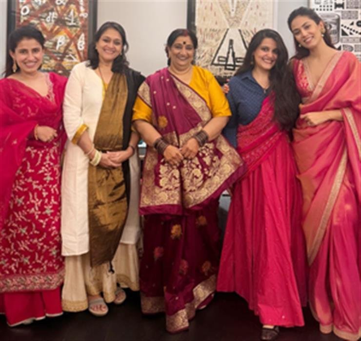 Shahid Kapoor's wife Mira celebrates Karwa Chauth with step mother-in-law