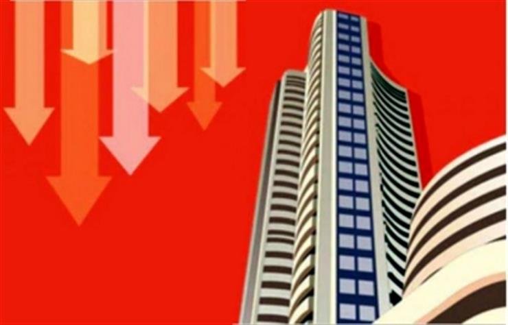 Sensex ends lower, market trend remains positive