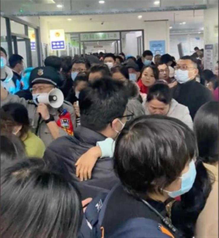 What is HMPV virus currently affecting China?