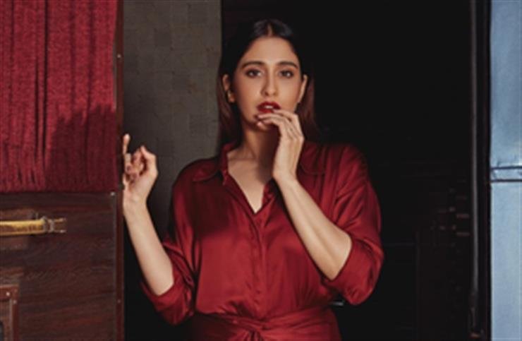 Actress Regina Cassandra completes jungle hike all by herself