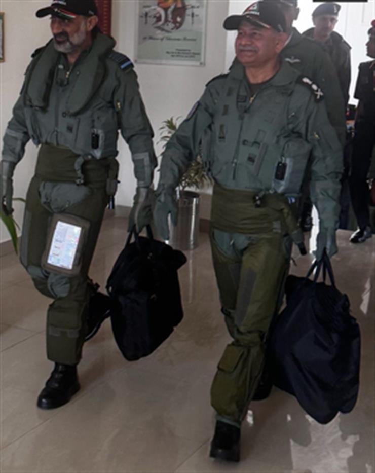 Aero India 2025: IAF, Army chiefs take sortie in Tejas together