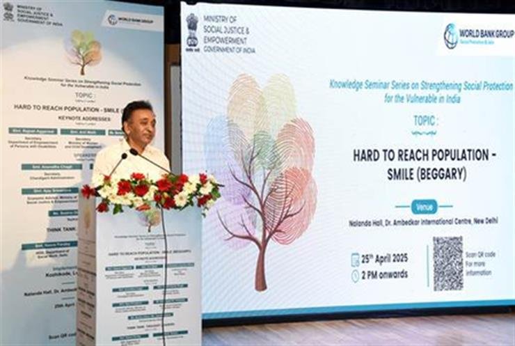 Social Justice department brainstorms issues affecting beggars, homeless