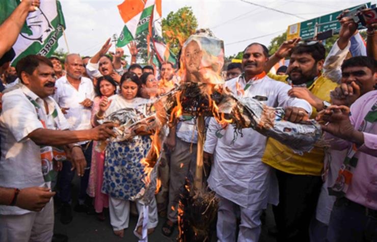 Bihar rape victim's death: Opposition slams govt's insensitivity, latter asks not to politicise case