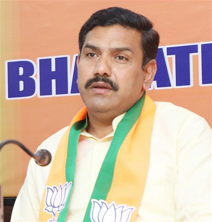 K'taka Cong govt unleashing 'police goondagiri' on Hindu activists: BY Vijayendra