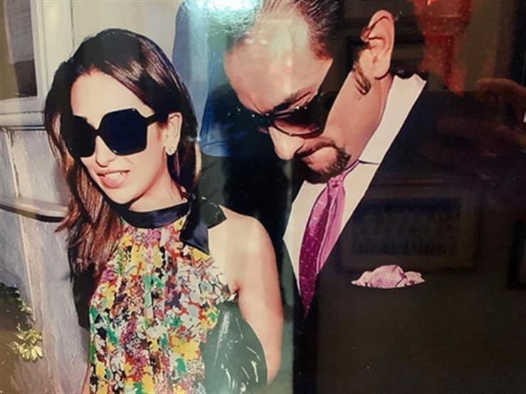 Kareena wishes ‘strongest and the bestest girl in the universe' Karisma on birthday