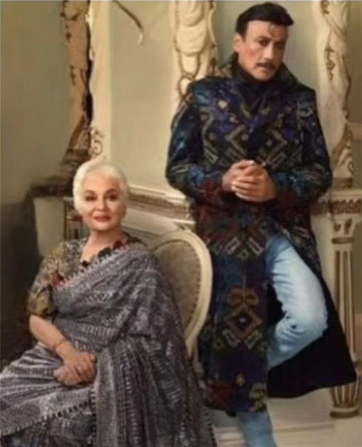 Jackie Shroff wishes Asha Parekh on 83rd birthday