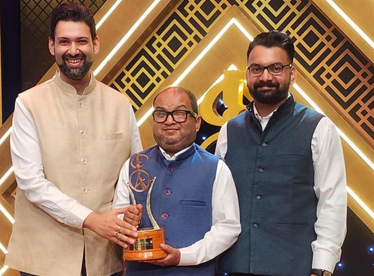 Chandigarh's Shiv Kumar Sharma Honored at the Prestigious 24th CavinKare Ability Awards