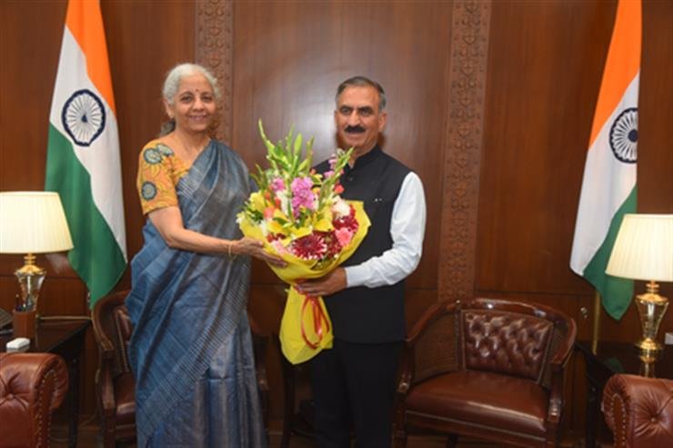 Himachal CM calls on FM Sitharaman, seeks package to cover revenue deficit